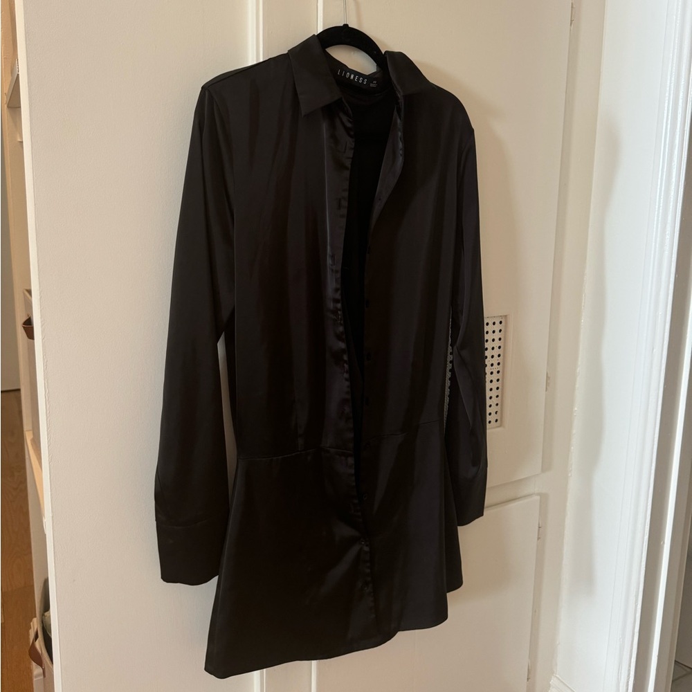 Lioness | button up dress